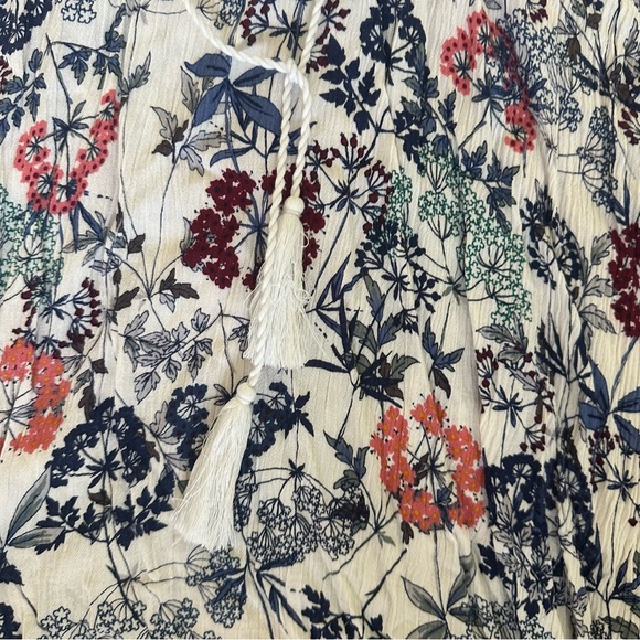 St. John's Bay Floral XXL Blouse - Picture 2 of 6